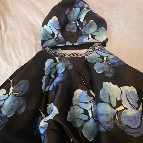 Rachel Allan Black and Blue Embellished Prom/Homecoming Dress - Picture 11 of 12